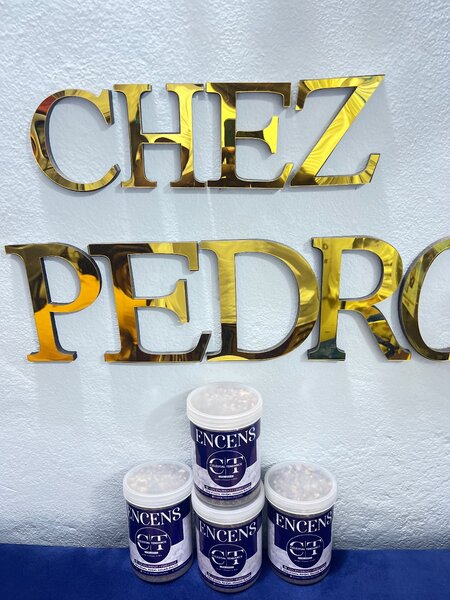 Huile Sainte et Encens