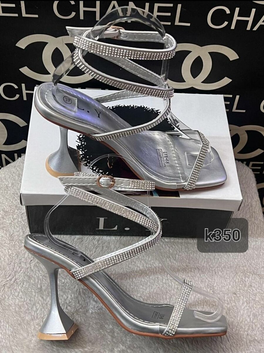 belles chaussures pour femmes