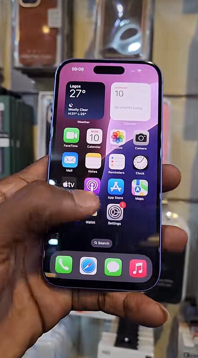 iPhone 16 128 Go Bleu