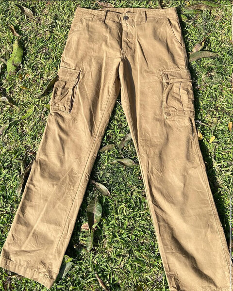 Cargo pants large