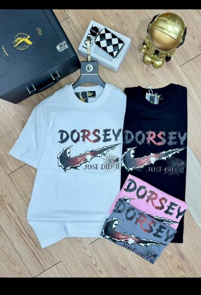 2   tee-shirts a 7500