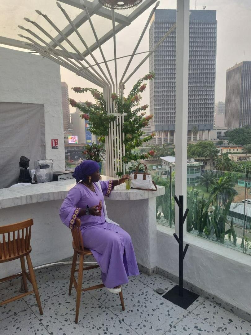 Robe longue violette élégante