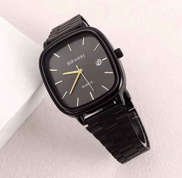 Montre homme élégante en acier