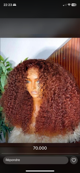 Perruque Bouclée Volumineuse