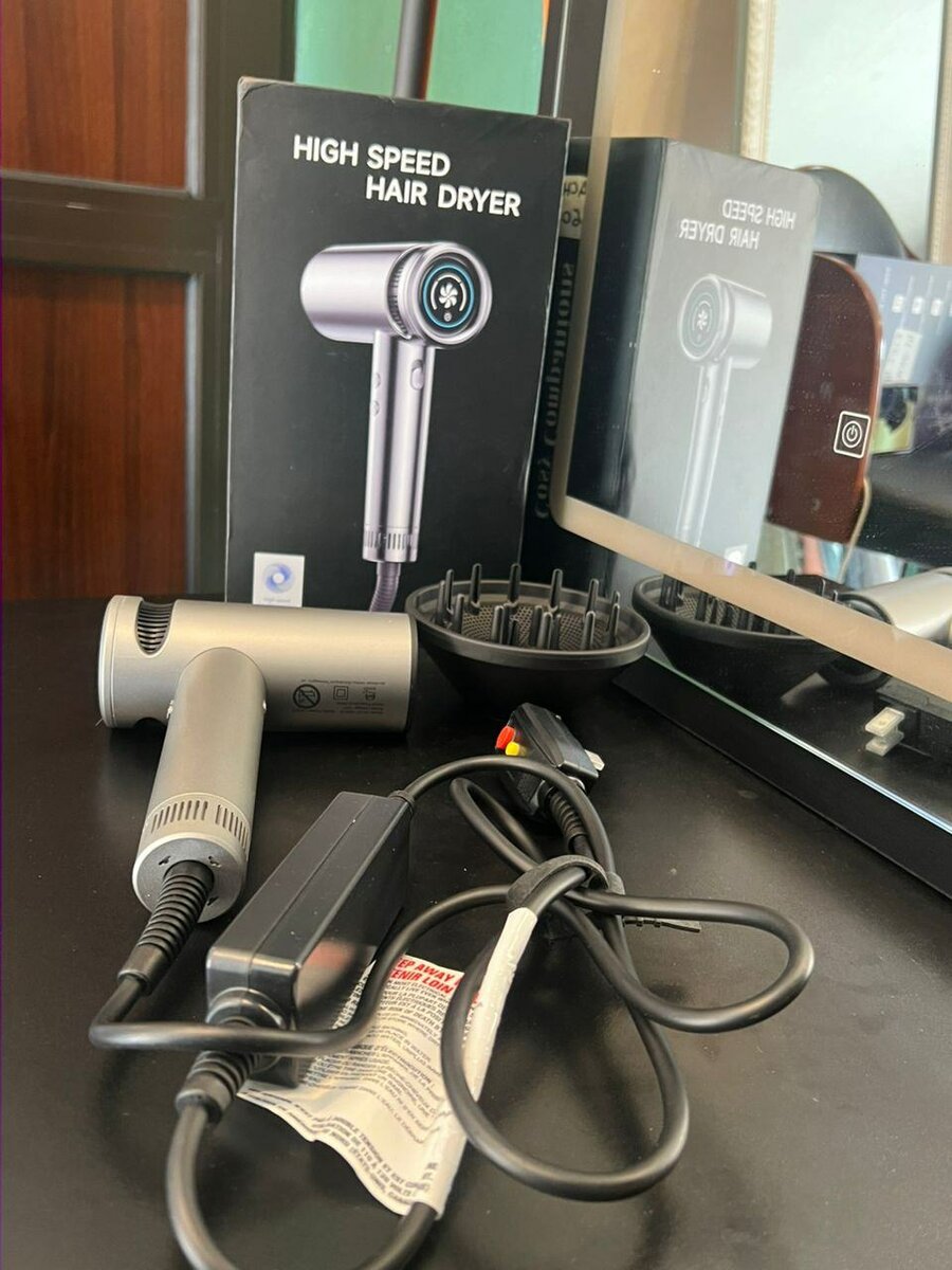 Sèche-cheveux rapide professionnel