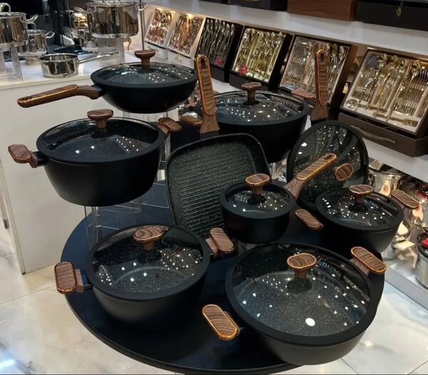 Batterie de cuisine en pierre