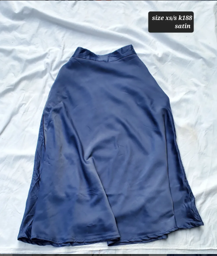 satin skirt