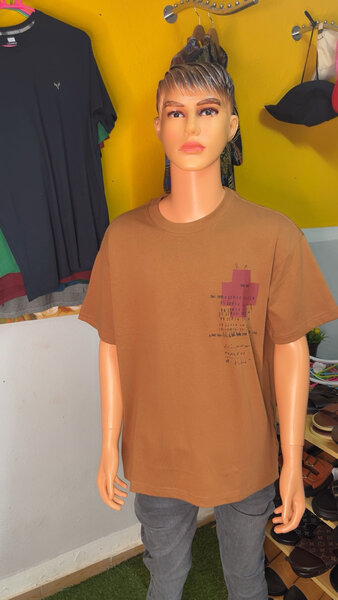 T-shirt marron unisexe