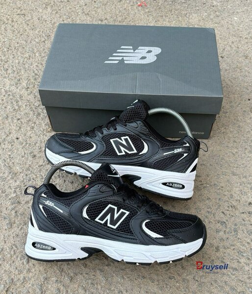 New Balance 530 Sneakers