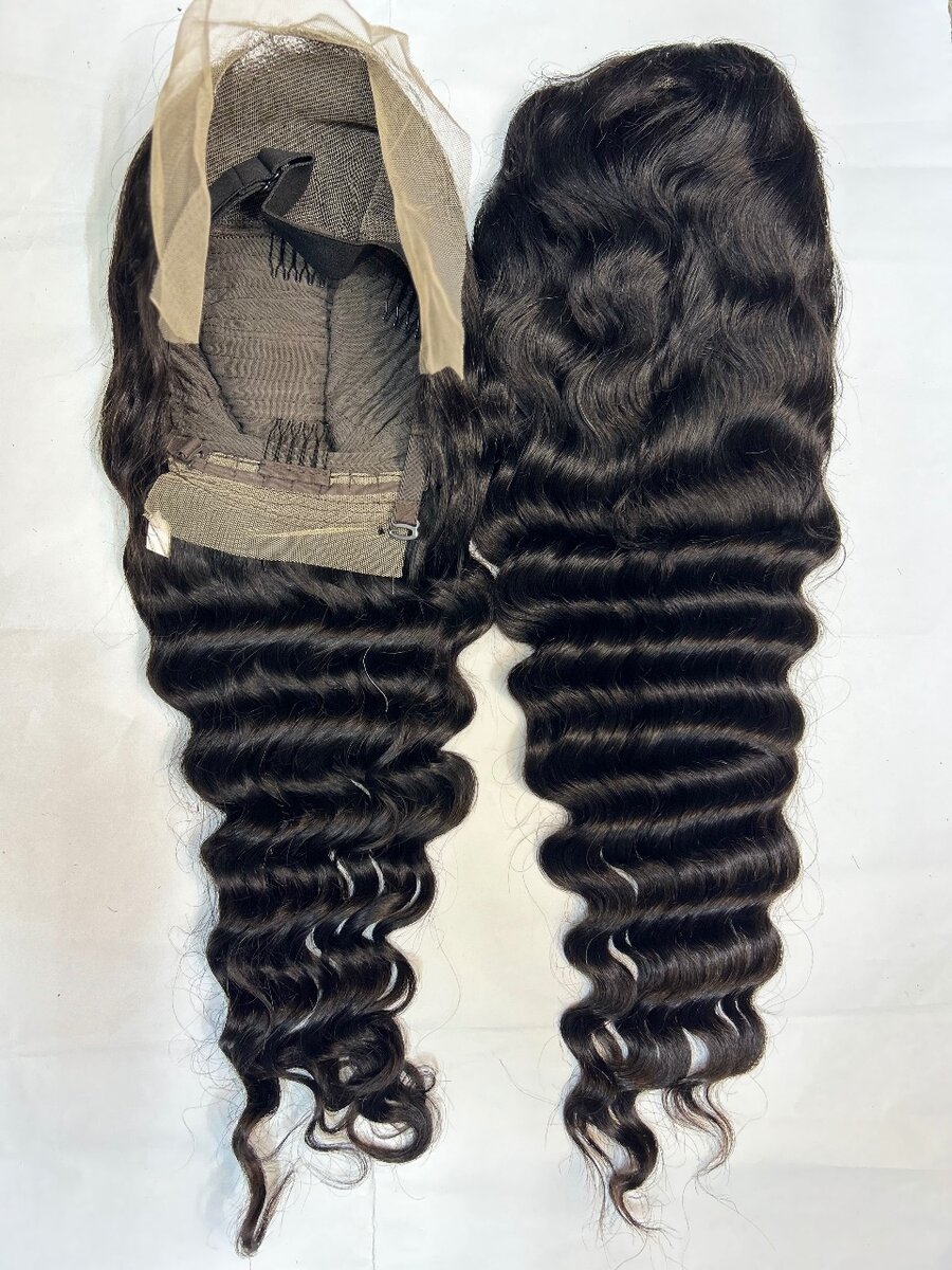 Perruque ondulée en dentelle