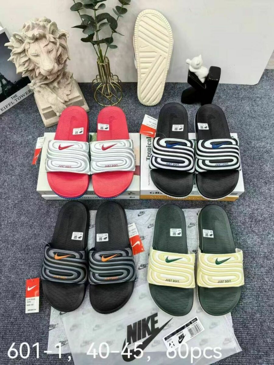 Claquette élégante pour homme