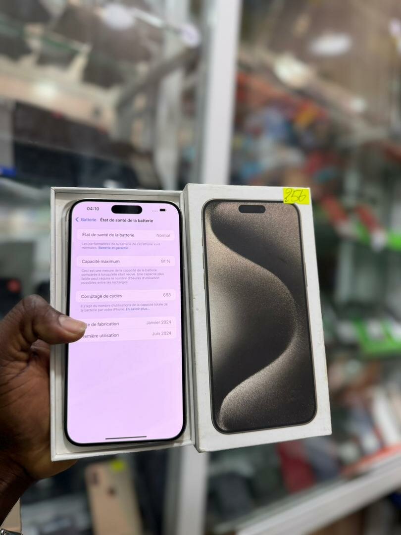 iPhone 15 Pro Max 256Go