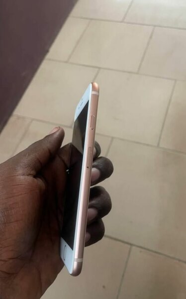 IPhone 8 simple