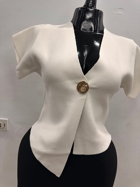 Veste blanche élégante femme