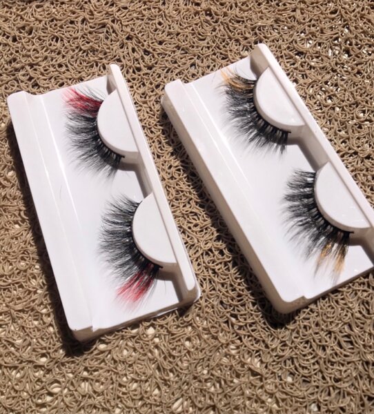 Colored strip cat eye lashes