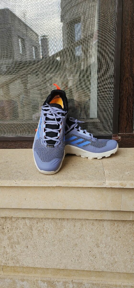 Кроссовки adidas terrex, подош