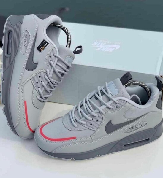 Nike Air Max 90 Gris
