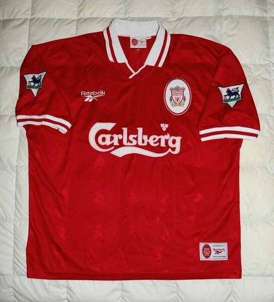 Liverpool 1996/8 home jersey