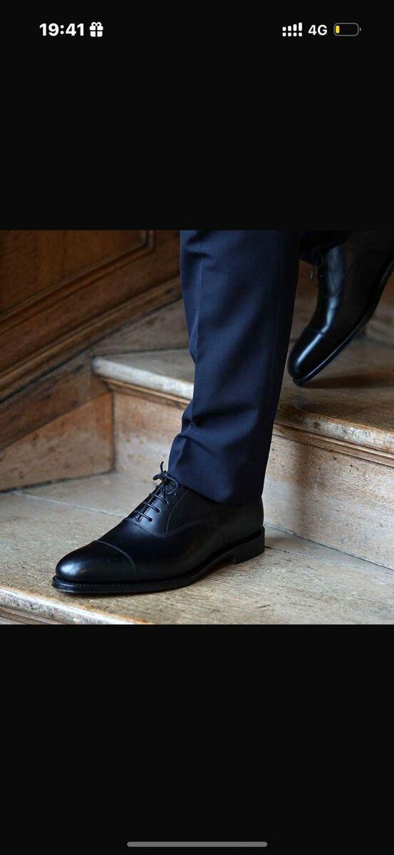Chaussures habillées en cuir noir