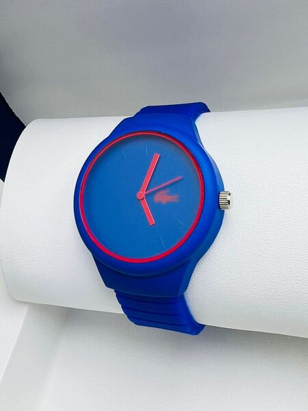 Montre Lacoste authentique