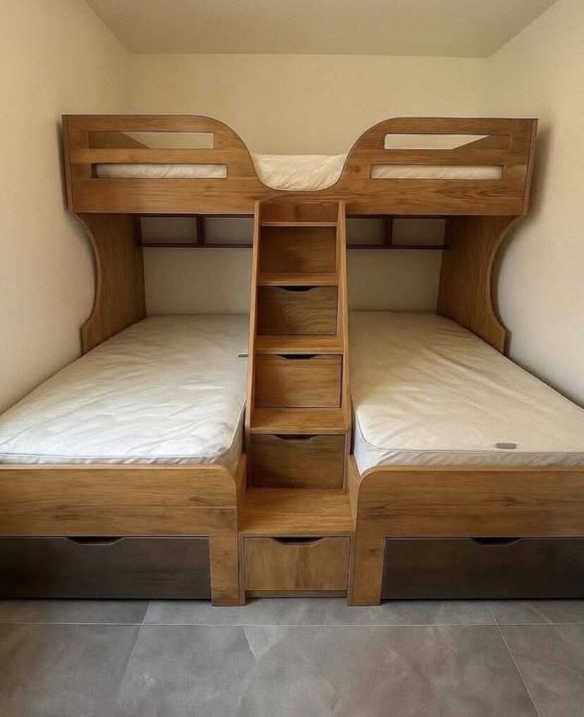 Lit superposé en bois moderne