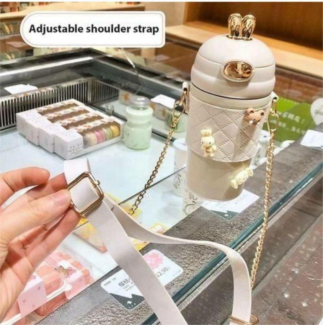 Gourde élégante avec bandoulière