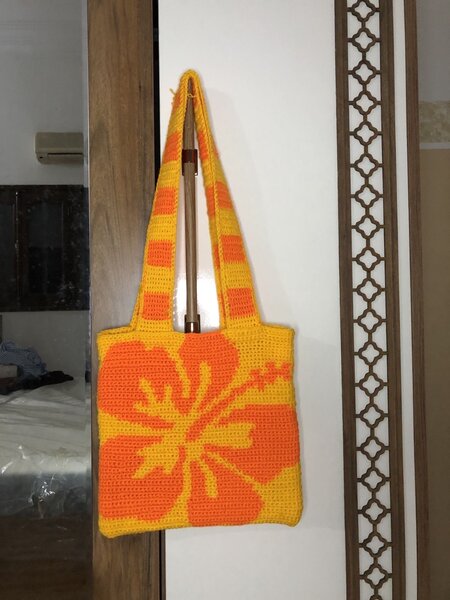 Sac à main crochet fleuri