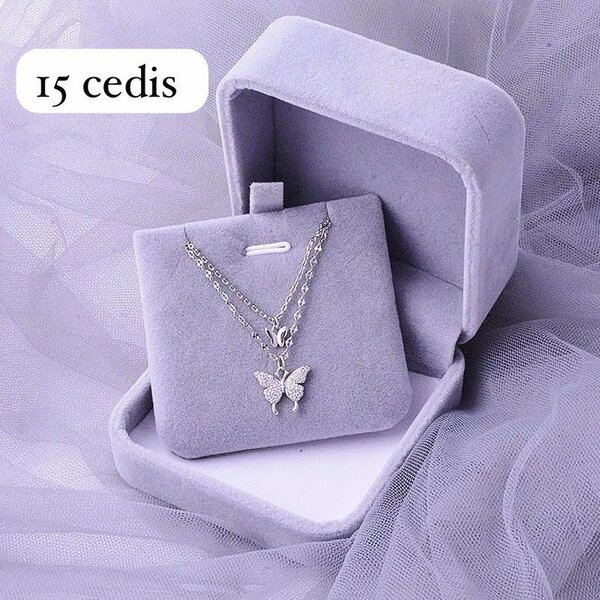 Silver color necklace