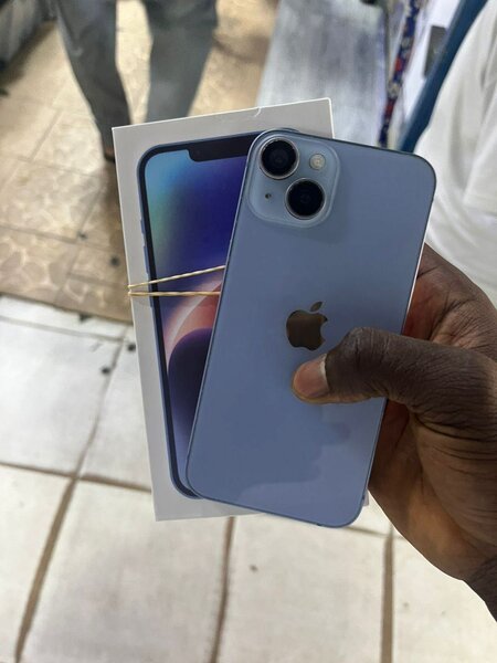 iPhone 14 Bleu Neuf
