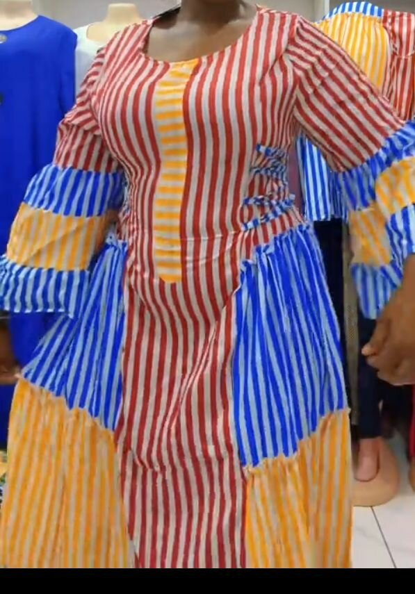 Robe rayée multicolore