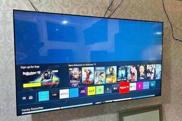 Preowned original Samsung 65" smart