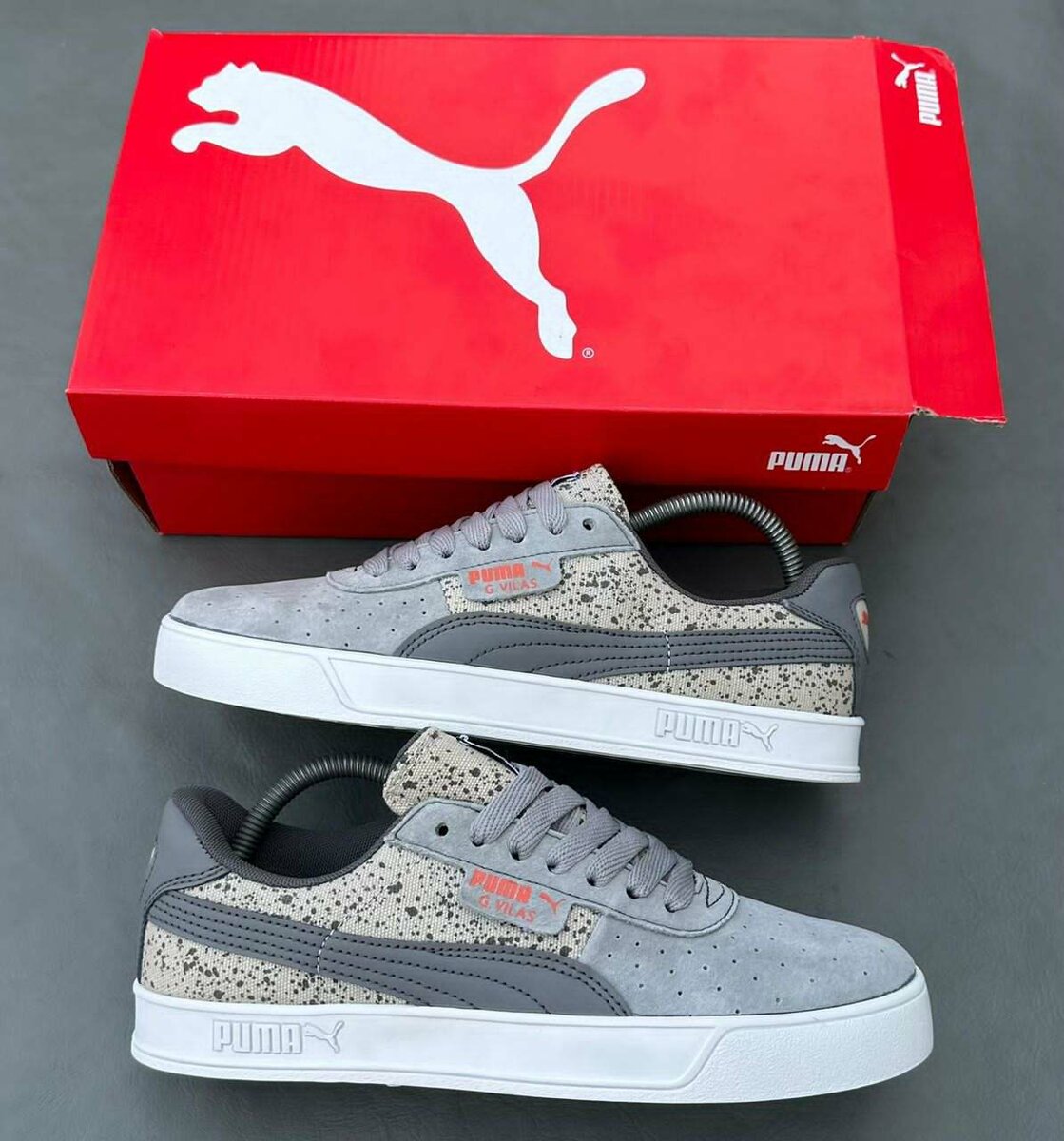 Baskets Puma en cuir gris