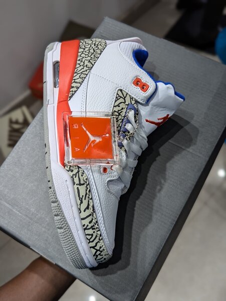 JORDAN 3 RETRO (WHITE)