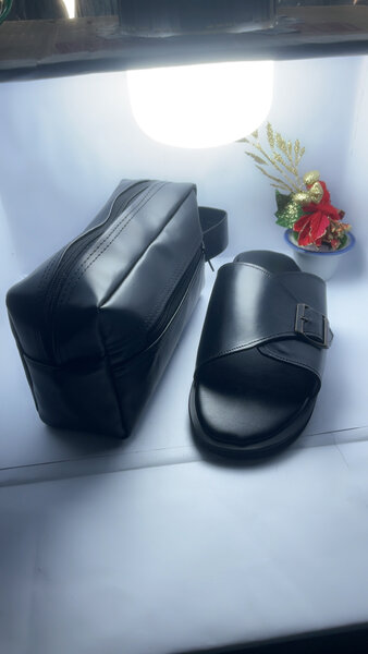 Ensemble Chaussures et Pochette