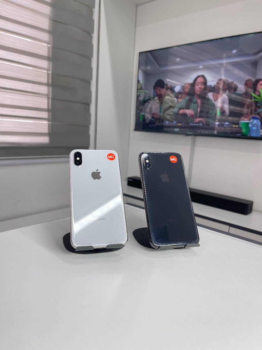 QUICK SALE iPHONE X 64GB