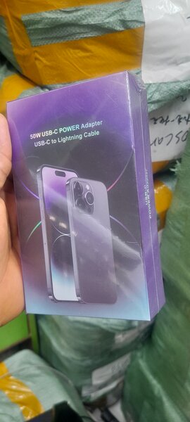 20W USB-C Power Adapter with USB-C to Lightning Cable