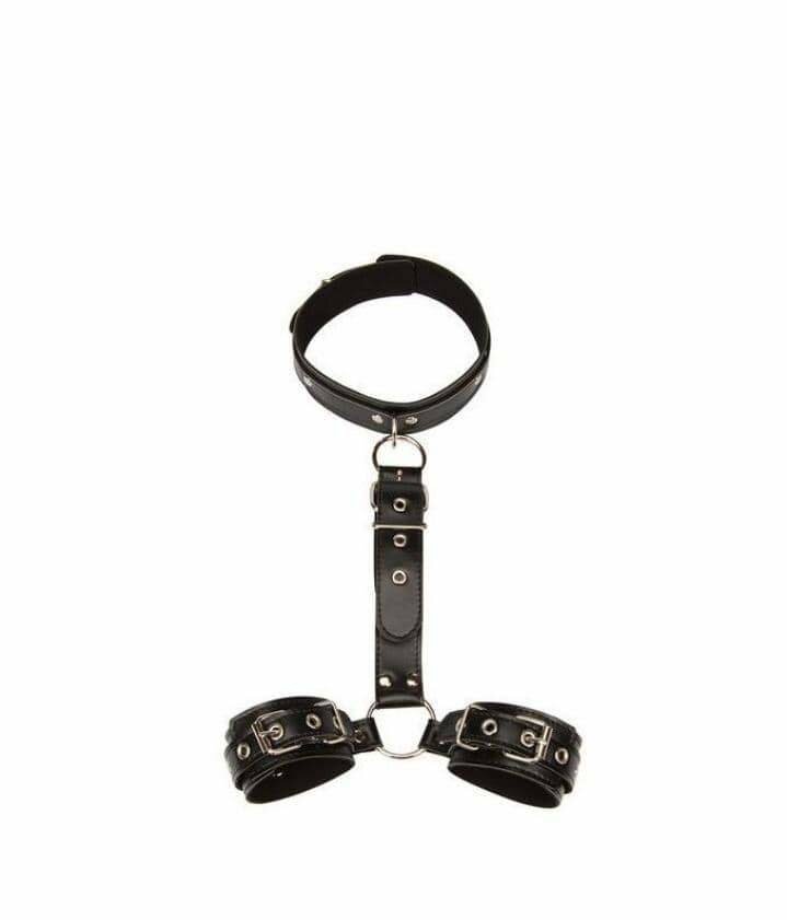 Collier Menottes sexy en cuir