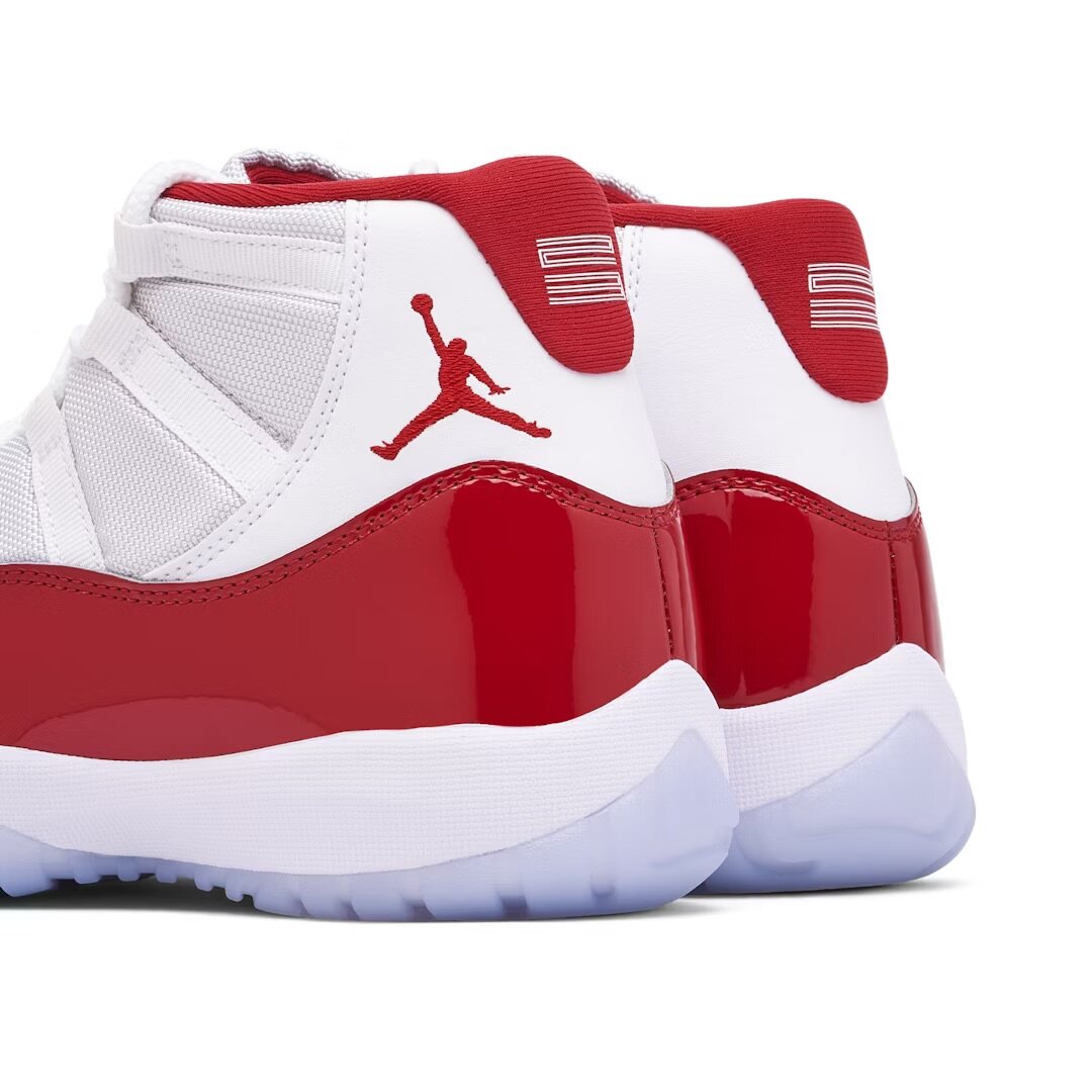 AIR JORDAN 11 RETRO CHERRY