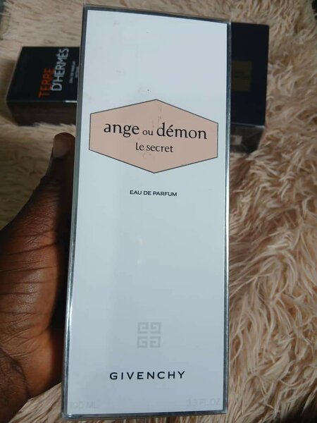 Givenchy Ange ou Démon Parfum