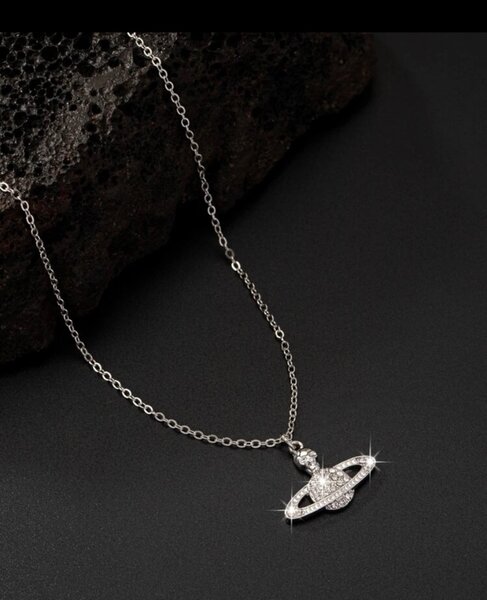 Collier VW