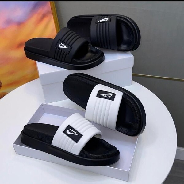 Nike Claquettes Confort Unisexe