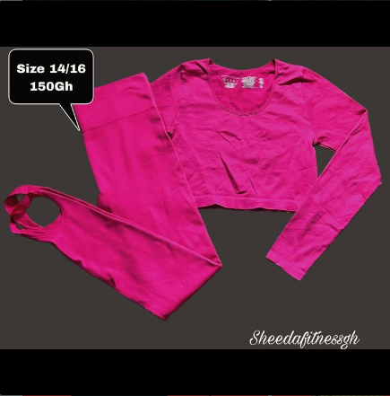 T-shirt and leggings set