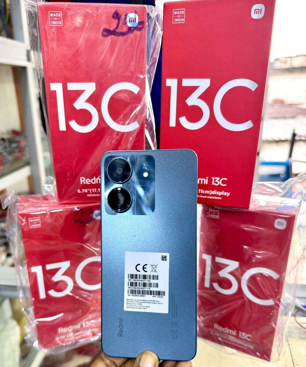 Smartphone Redmi 13C 256GB