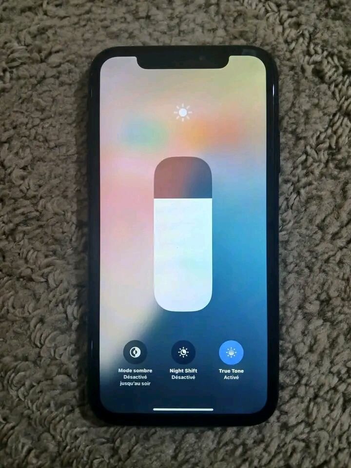 iPhone XR