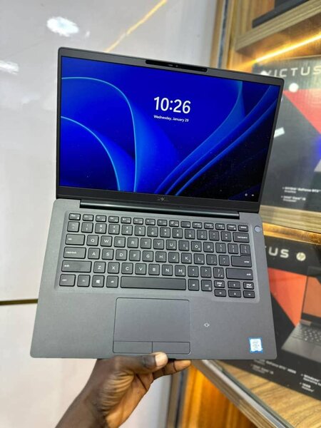 Dell latitude 7400