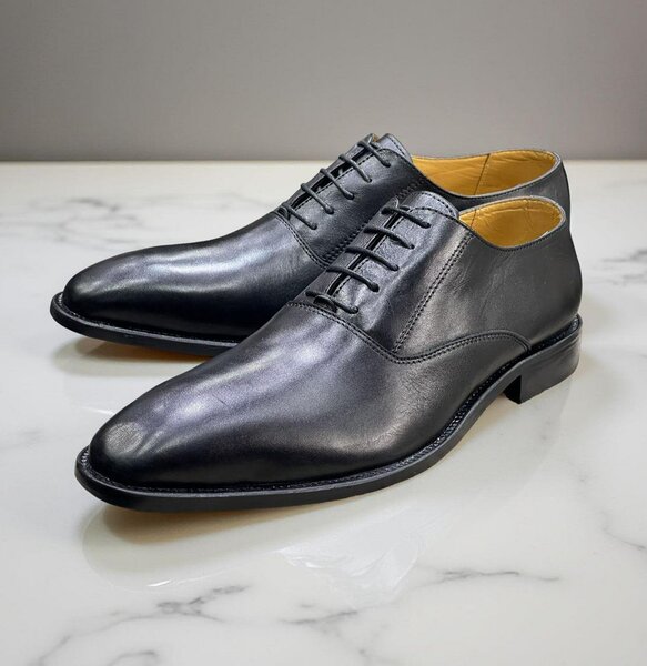 Chaussures Derby en cuir noir