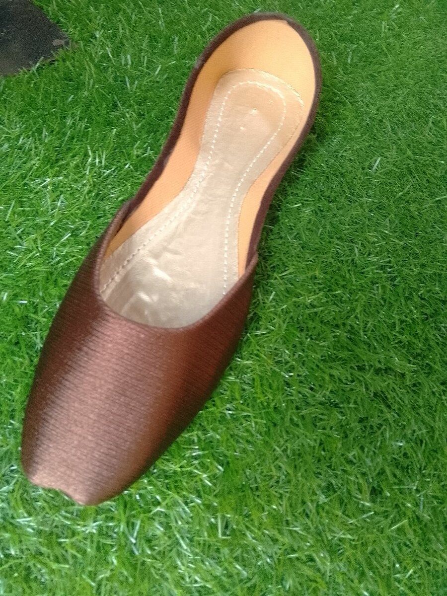 Ladies Khussa