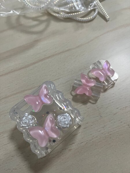 Ensemble de barrettes papillons roses