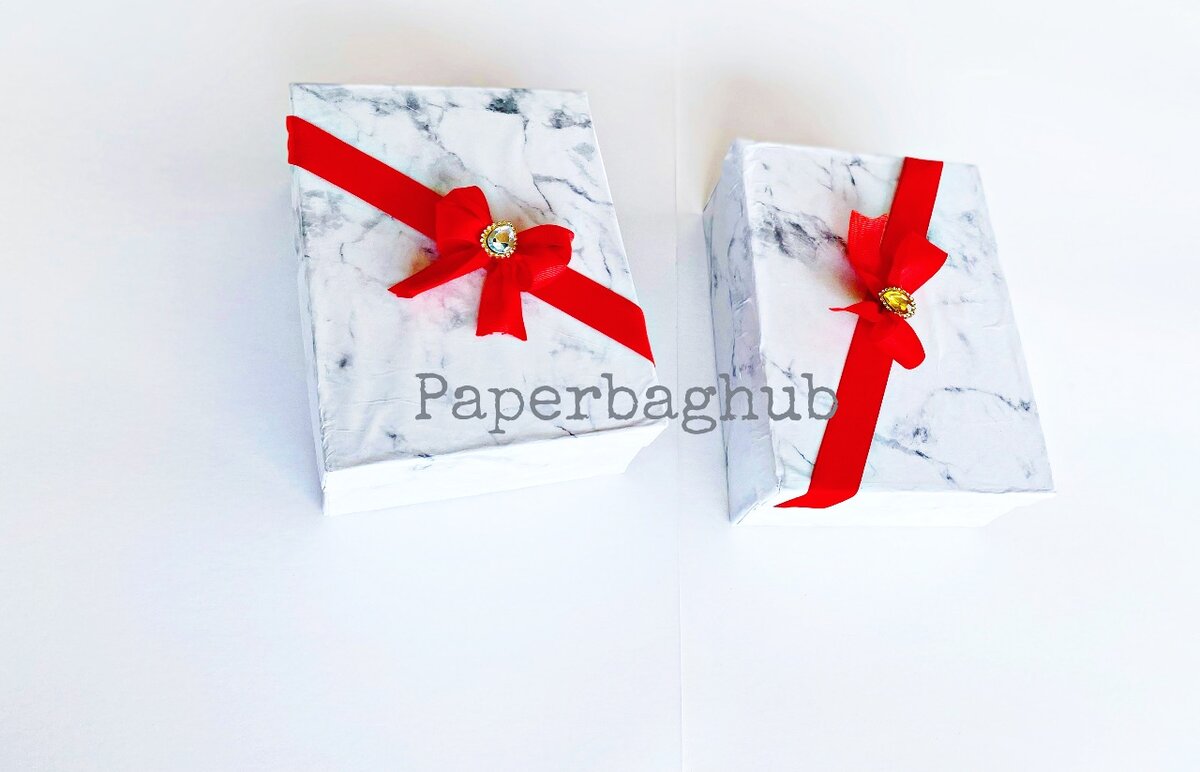 Customized paper bags