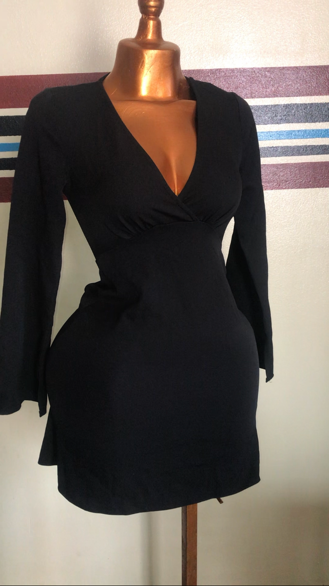 Robe élégante noire